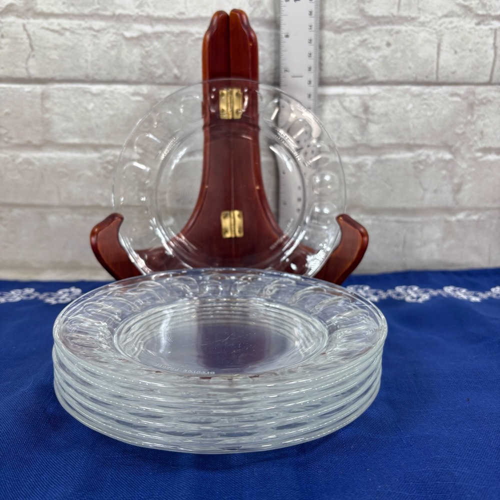 7 Vintage clear glass thumbprint rim salad plate Arcoroc France 6" - Picture 2 of 6